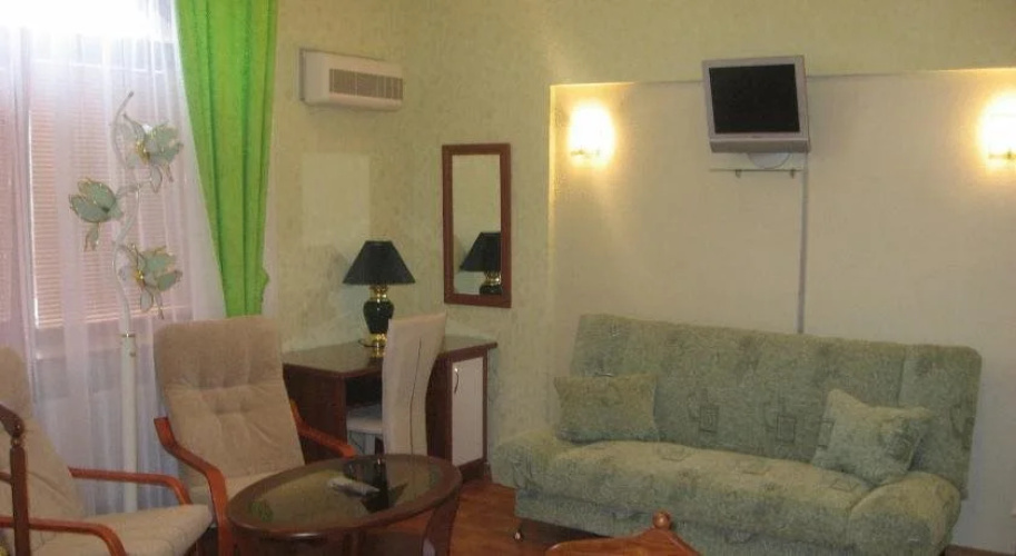 Hotel Nart
