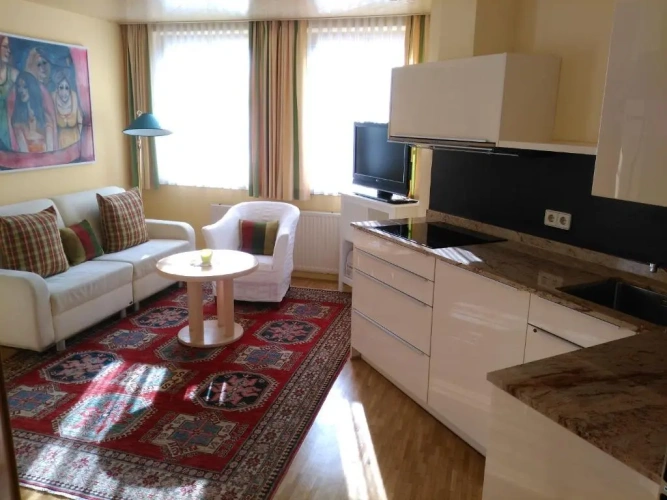 1 Bedroom Apartment with lake view