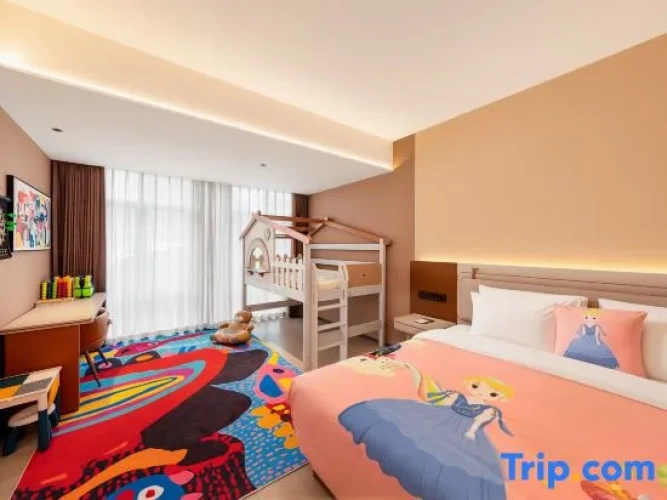 Standard Twin Family room