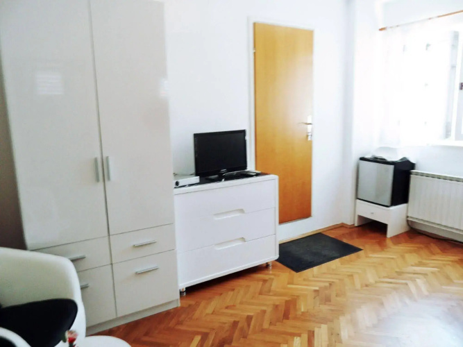 Adria Apartments