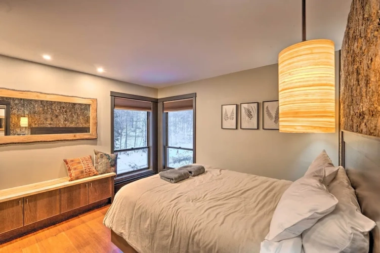 3 Bedrooms Apartment