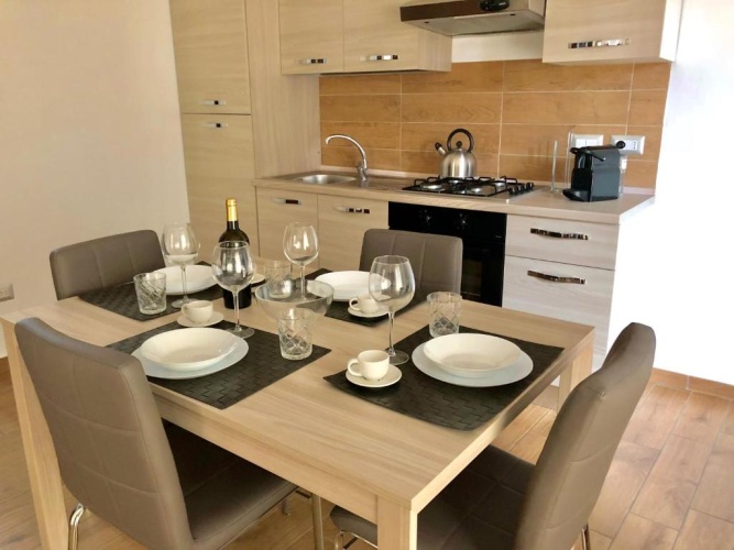 1 Bedroom Apartment