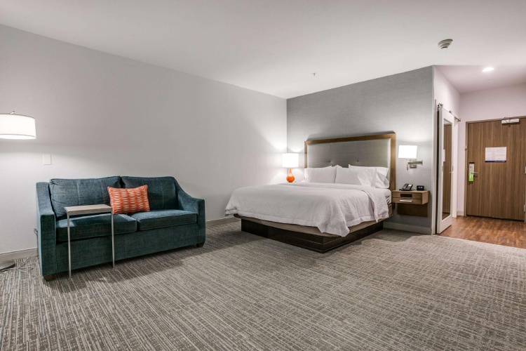 NONSMOKING Double room