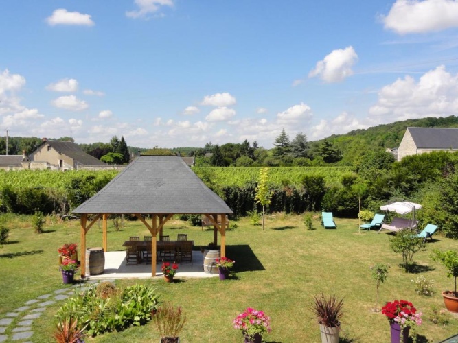 Standard Family room with garden view
