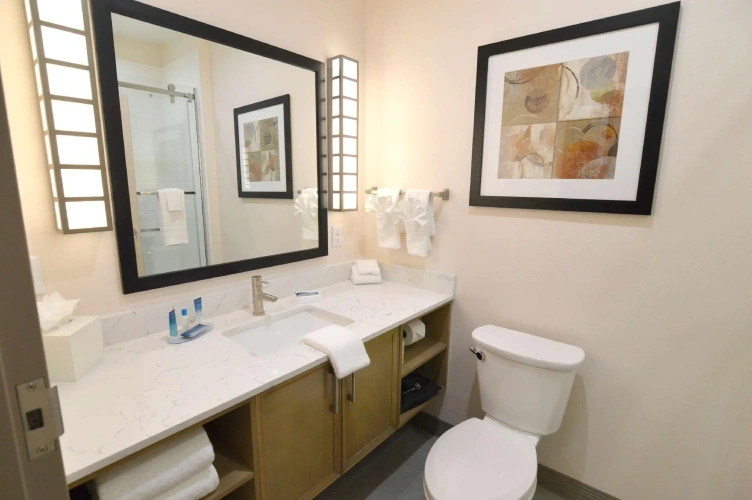 Quadruple Suite