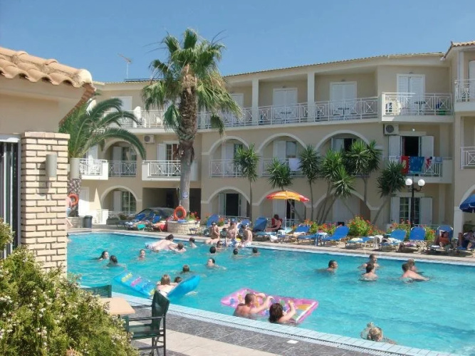 Vivian Hotel