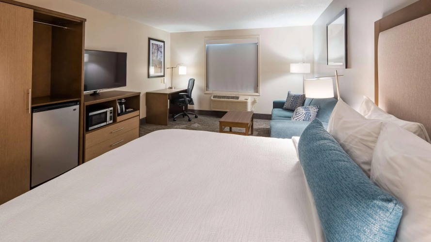 Best Western Plus Hudson I-94