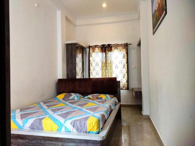 Khushi Paying Guest House