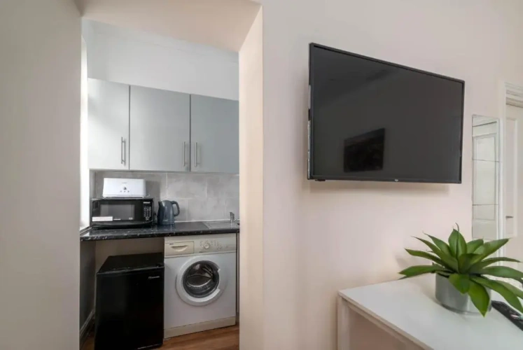 Superior Double Studio