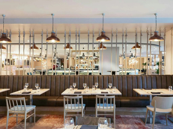 Mercure Cardiff Holland House Hotel & Spa photo 30