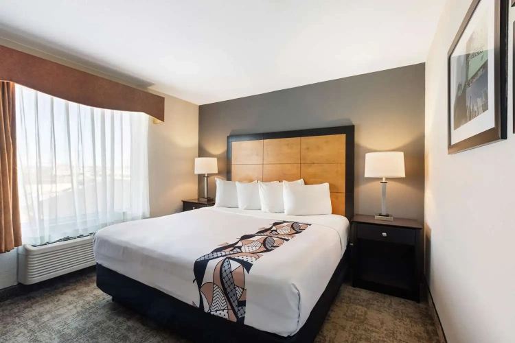 Whirlpool Double Suite