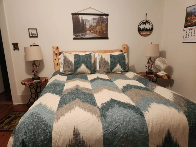 Hawthorne Inn