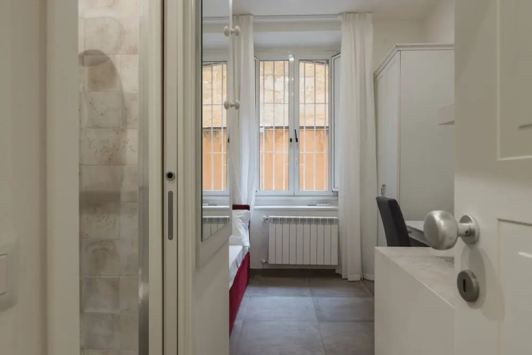 Vatican Suite 2 Levels Completely Renovated