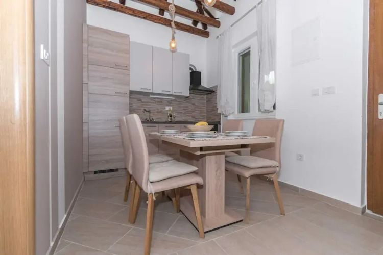 Apartment Ivan