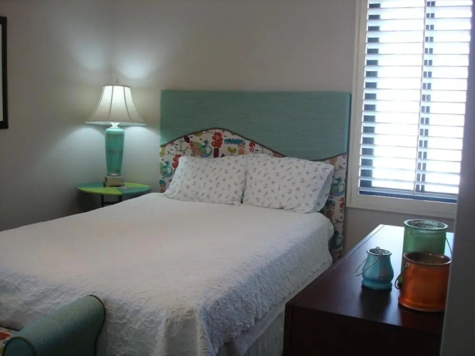 Broadmoor 701