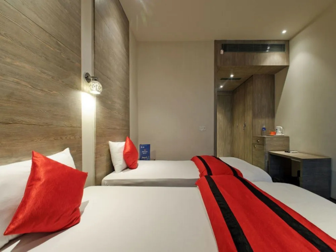 OYO 7899 VIP Premium