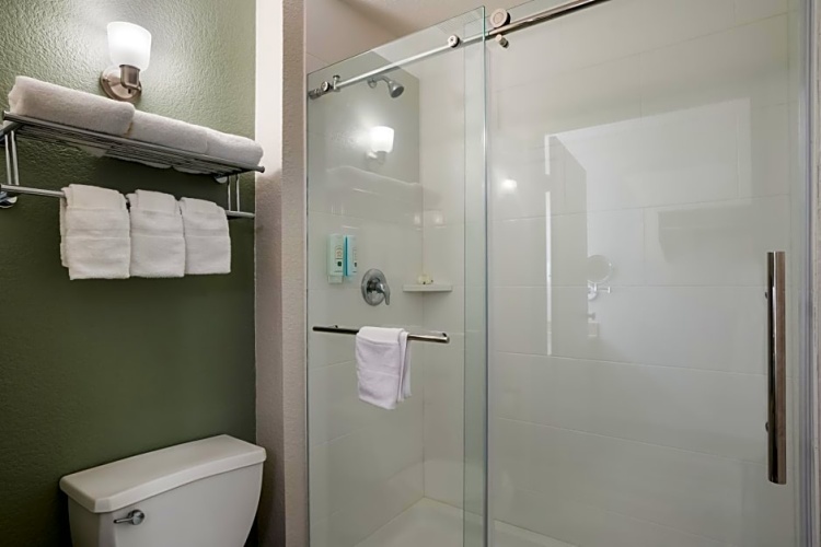 Quadruple Suite