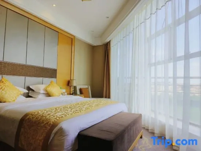 Deluxe Double Suite