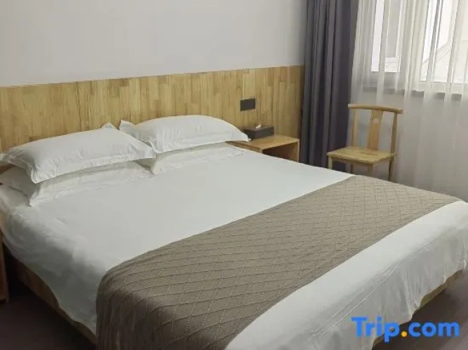 Standard Double room with mountain view