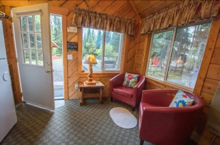 A Cabin by the Pond