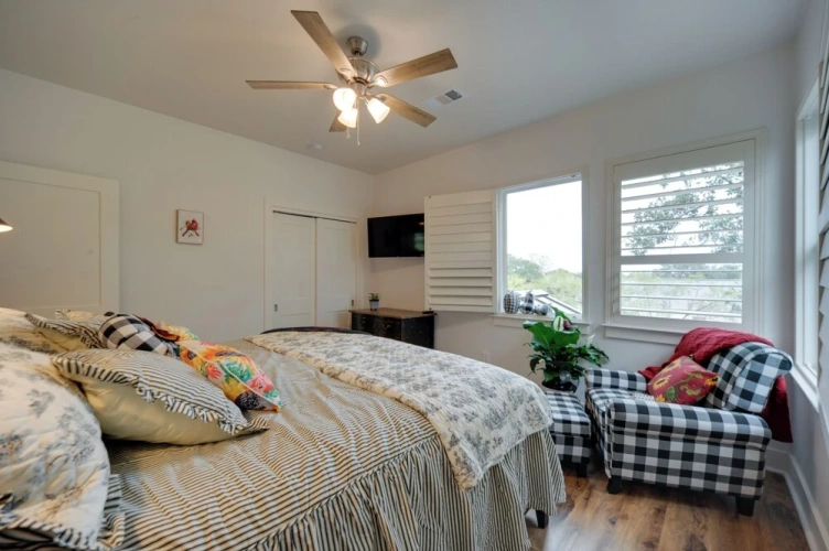 Guest rooms