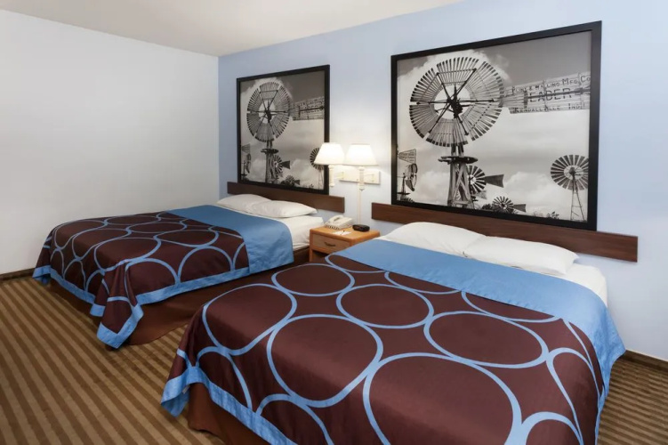 Super 8 Huntington