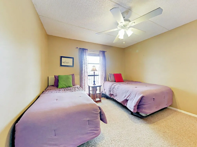 2BR w/ Pools & Gulf Views
