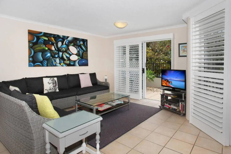 Unit 3 'On the Park', Coolum Beach