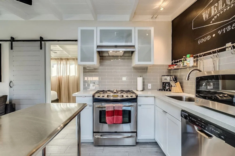 Chic Duplex in Tucson 1 of 2