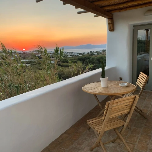 Apartment with balcony