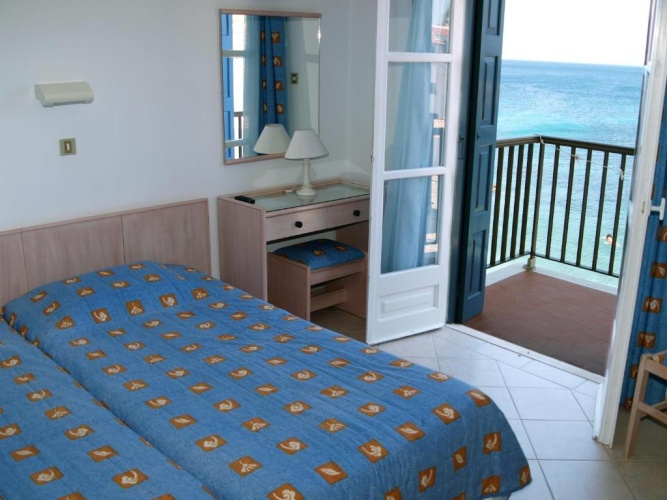 Standard Double room with sea view