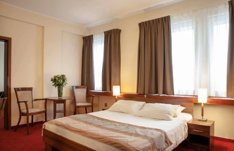 mHotel