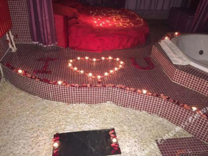 Beijing Vodran Lovers Hotel