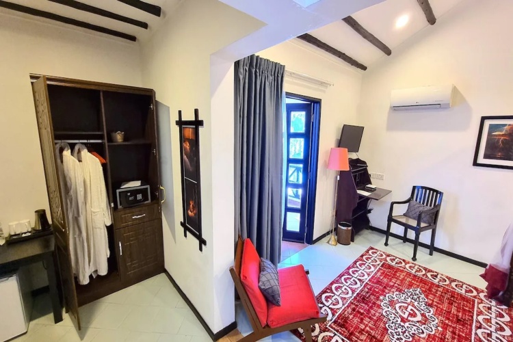 Guest rooms