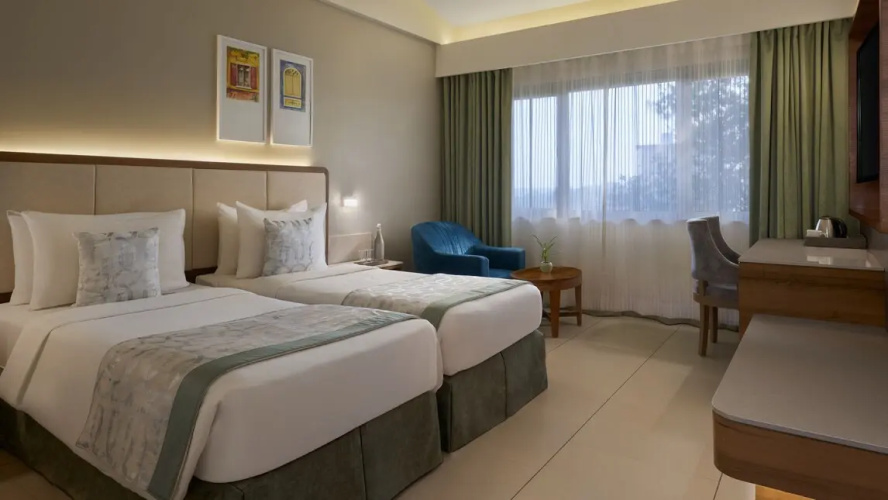 Premium Twin room with garden view