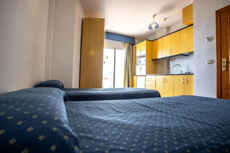 2 Bedrooms Apartment with balcony
