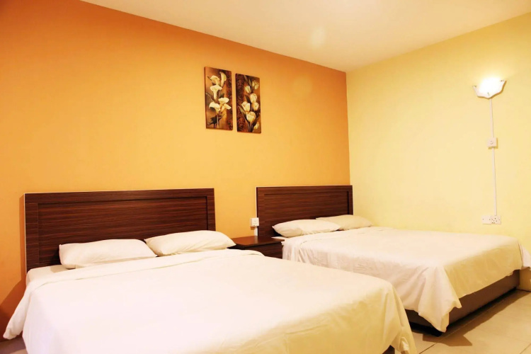 Hotel 48