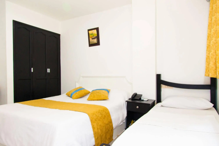Hotel Tayromar