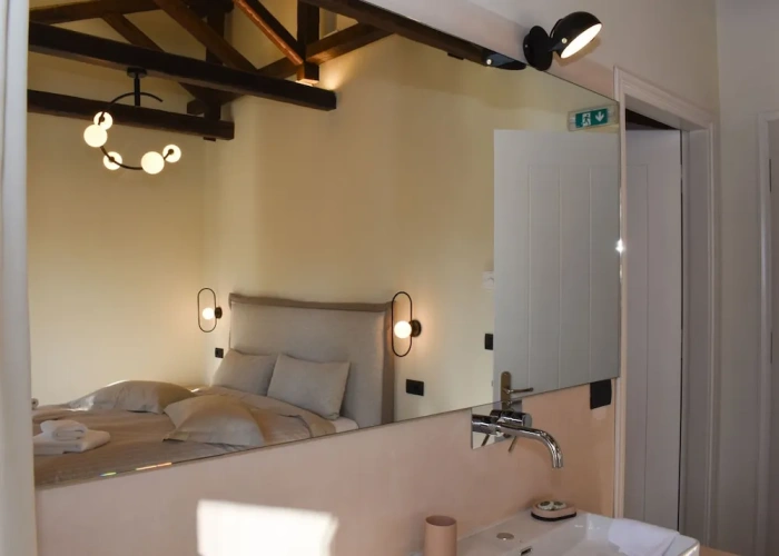 2 Bedrooms Villa