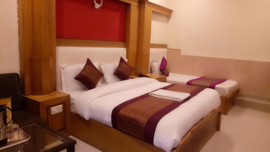 Hotel Kumar Palace