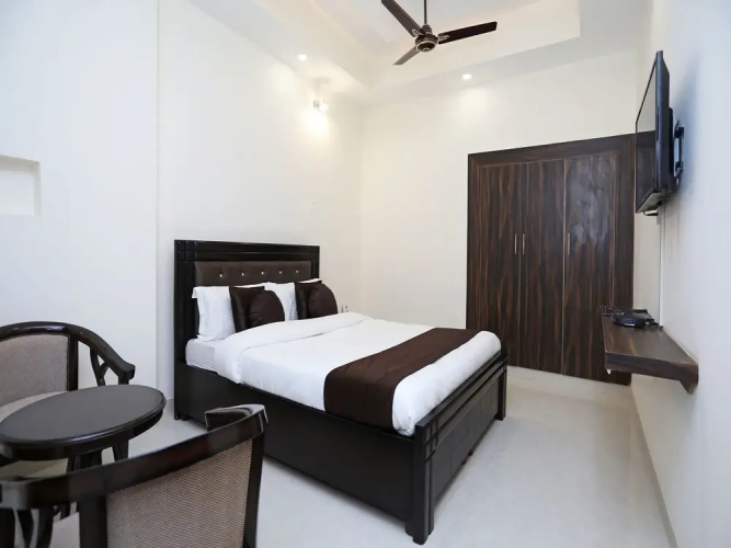 Hotel Royal Inn