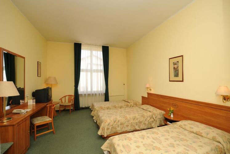 Hunguest Hotel MillenniumOver view