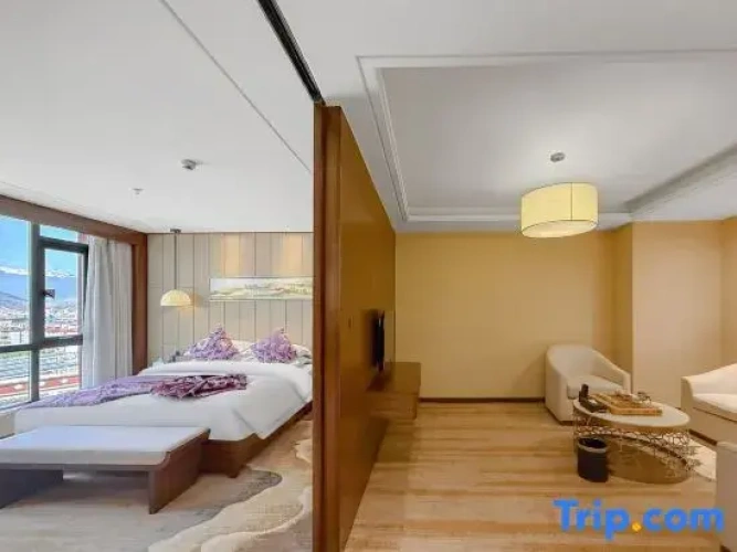 Deluxe Double Suite
