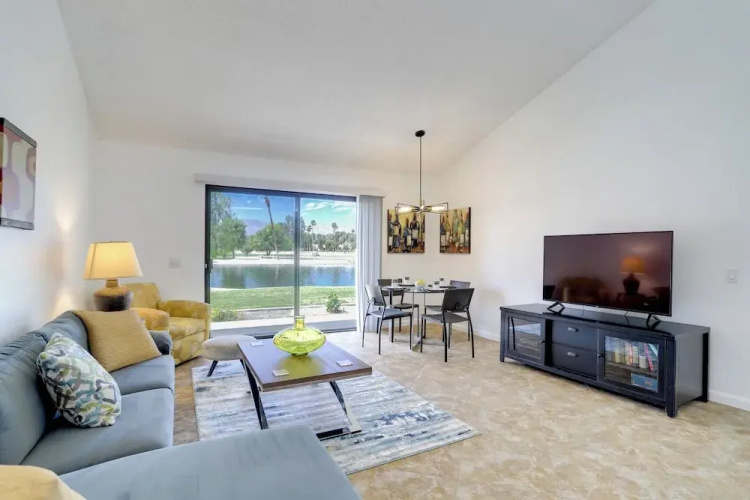 Palm Desert Condo w/ Community Pool + Views!