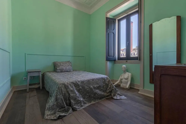 Beautiful Classic Designed 3-bed Villa in Lisboa