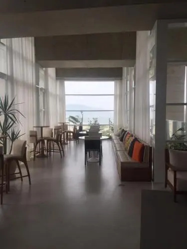 Loft com vista para o mar