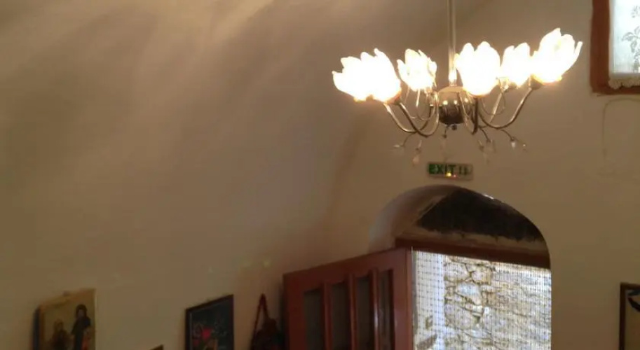 Kri-kri Rooms