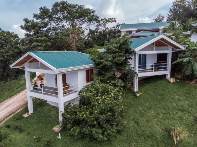 Deluxe Bungalow