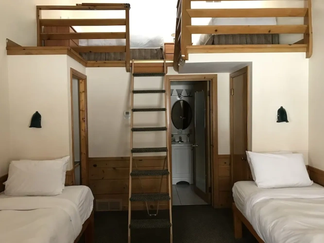 Economy Quadruple room
