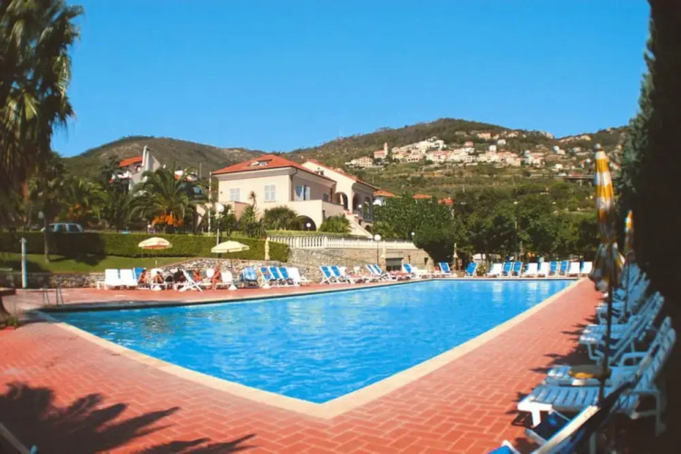 Apartment in Pietra Ligure